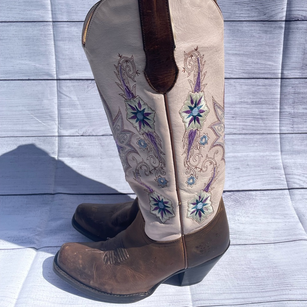 Cowgirl boots size 7 Made in Mexico